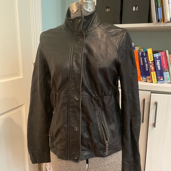 Worn Vince leather jacket with star stud embellished detail - Picture 2 of 9